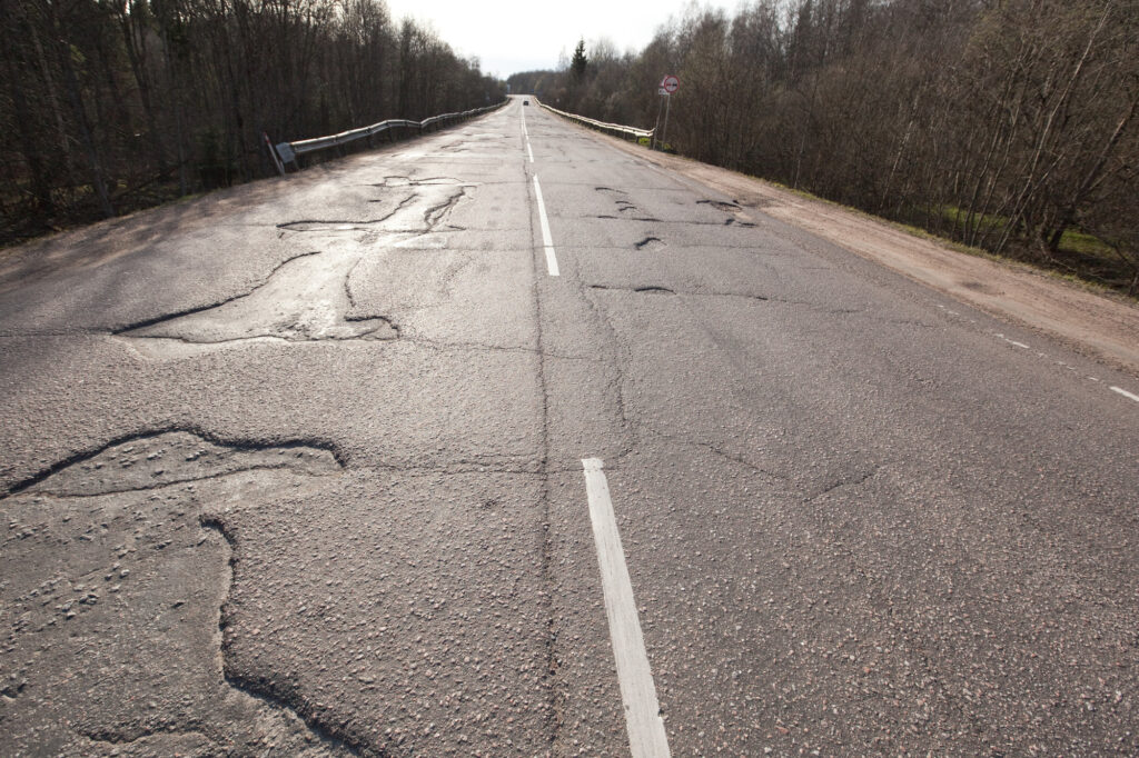 Government Pledges Additional £500m For Pothole Repairs